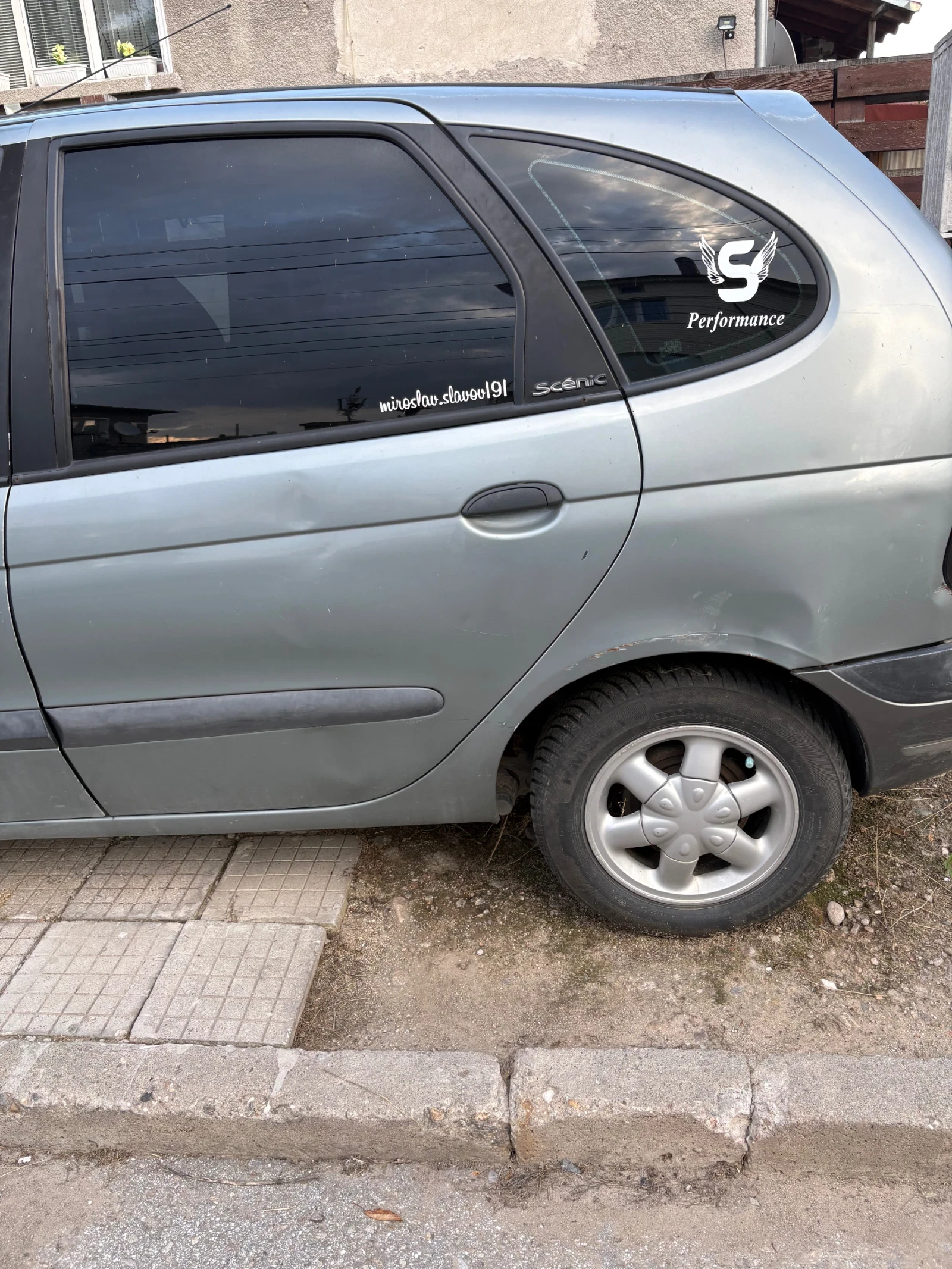Renault Scenic, снимка 2 - Автомобили и джипове - 55137983