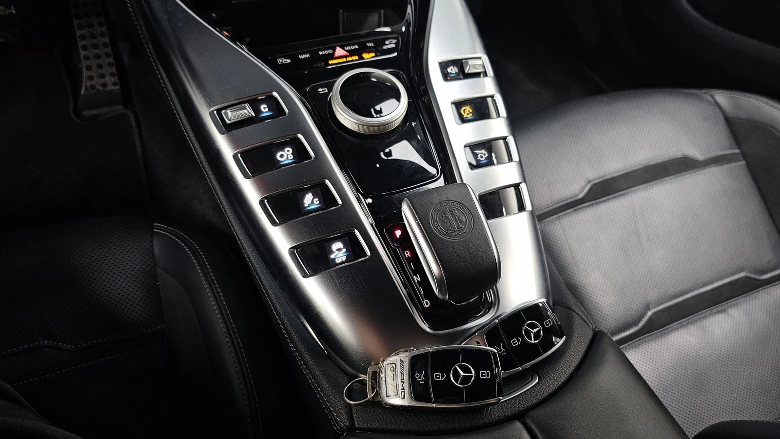 Mercedes-Benz AMG GT 43* BURMESTER* HUD* 360* ������� �����* ������ ��� | Mobile.bg � ����������� 9