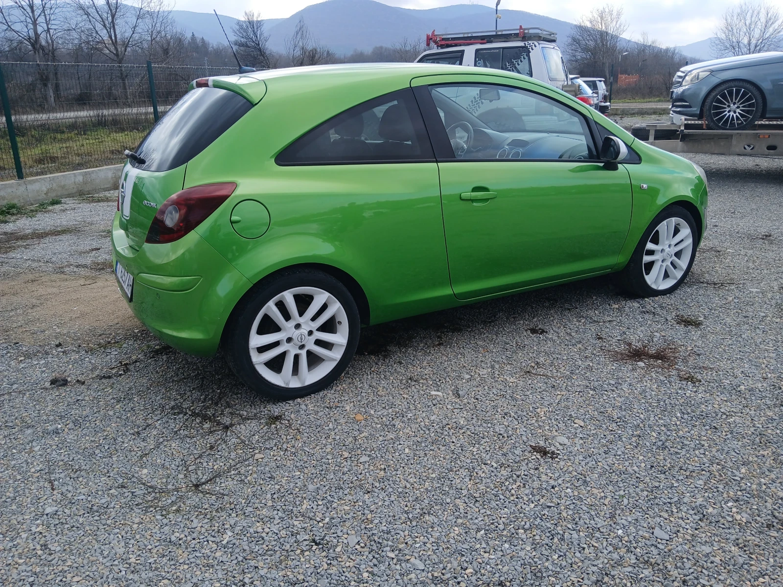 Opel Corsa 1.4 Бензин, снимка 4 - Автомобили и джипове - 55586998