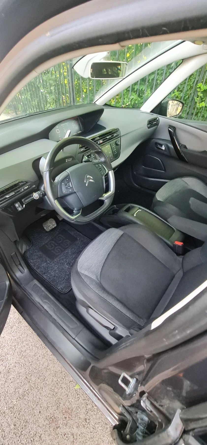 Citroen C4 Picasso 1.5 Spacetourer , снимка 8 - Автомобили и джипове - 55652474