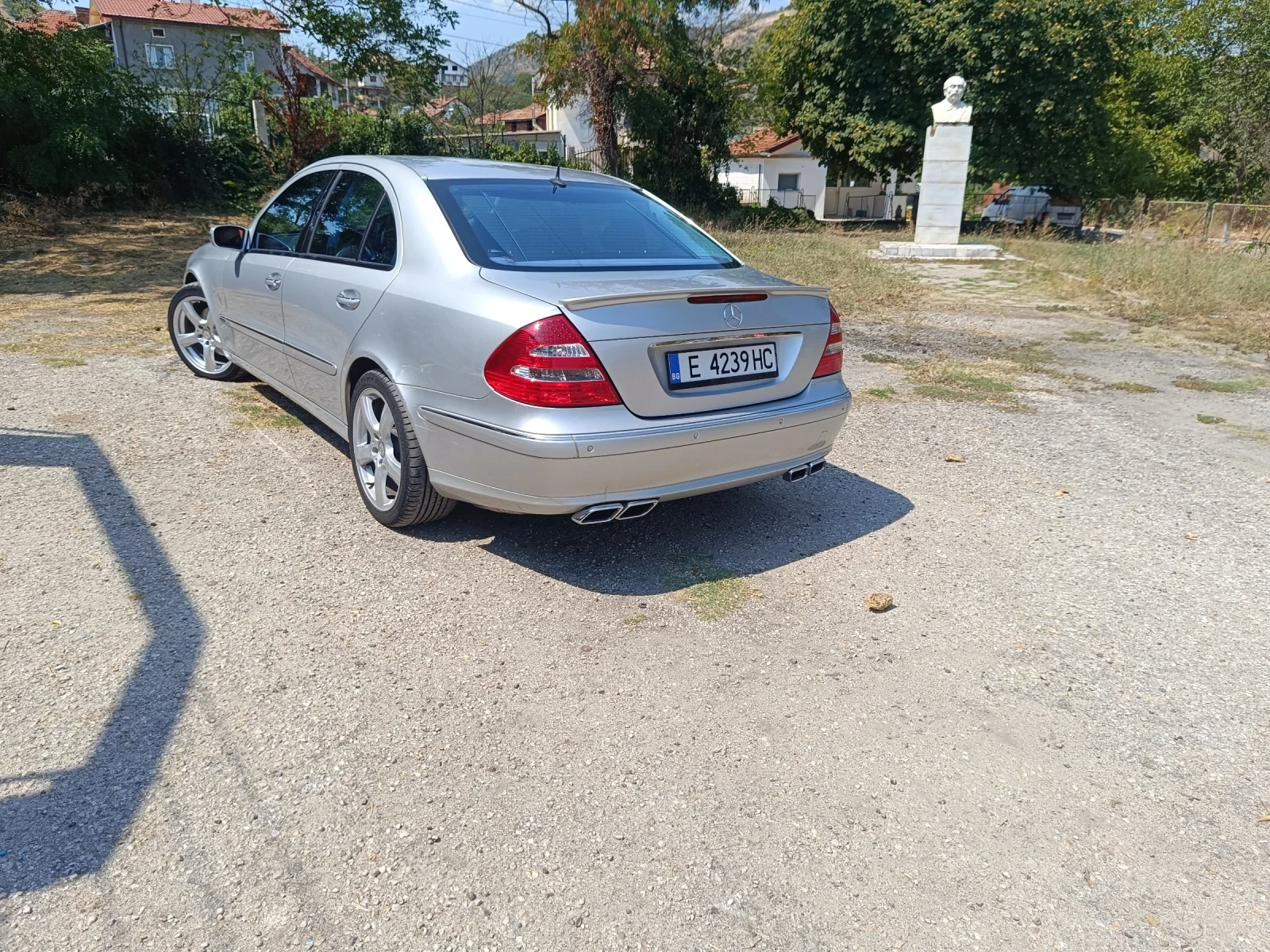 Mercedes-Benz E 500 306 к бензин , снимка 11 - Автомобили и джипове - 55780352