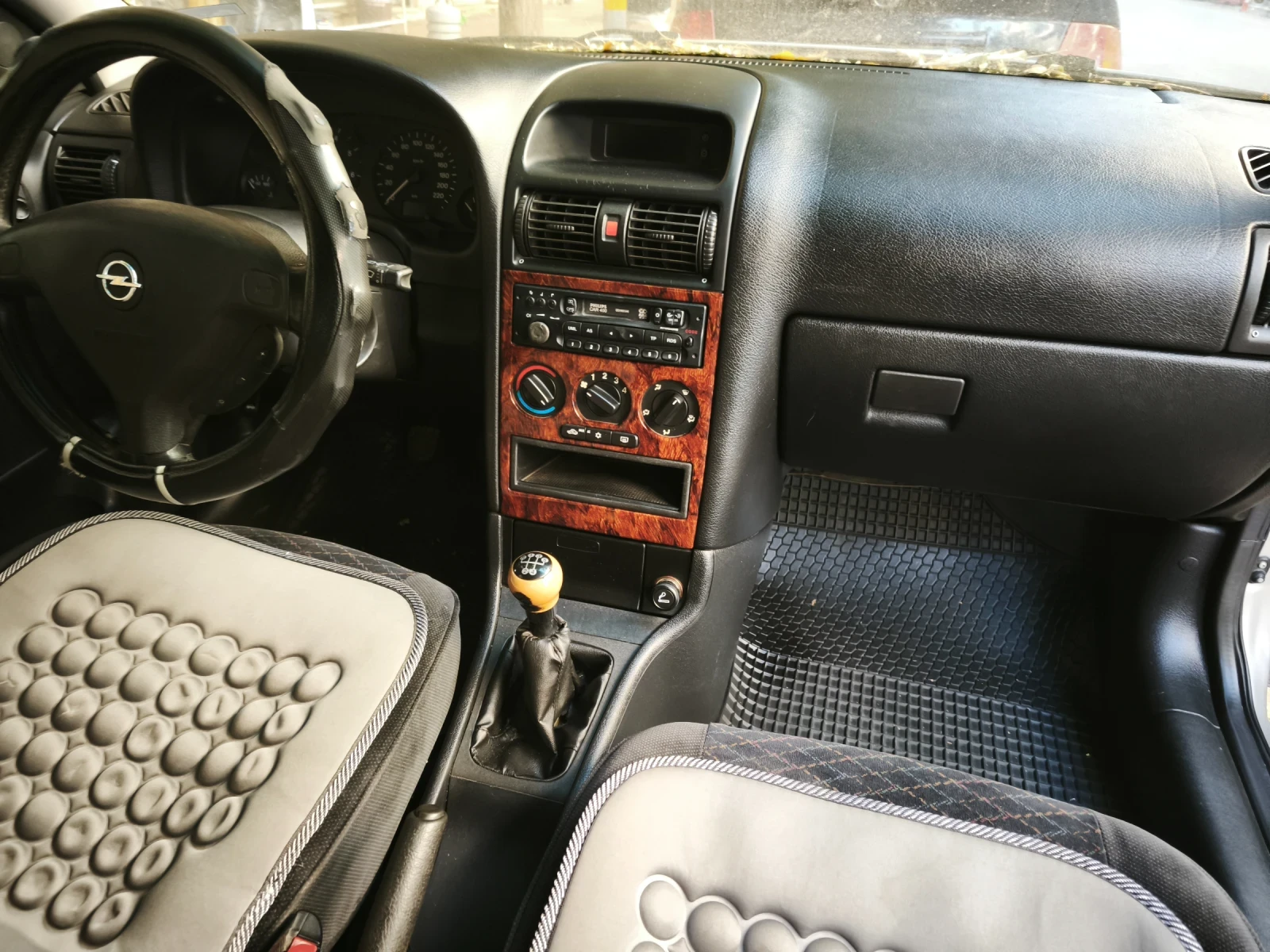 Opel Astra, снимка 7 - Автомобили и джипове - 56056122