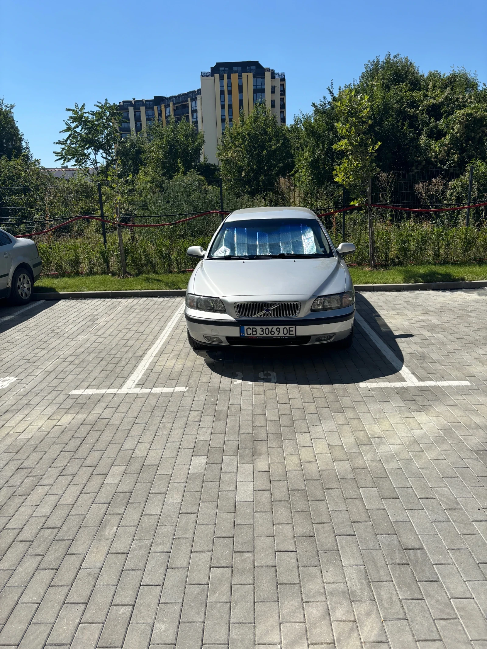 Volvo V70, снимка 12 - Автомобили и джипове - 56245347