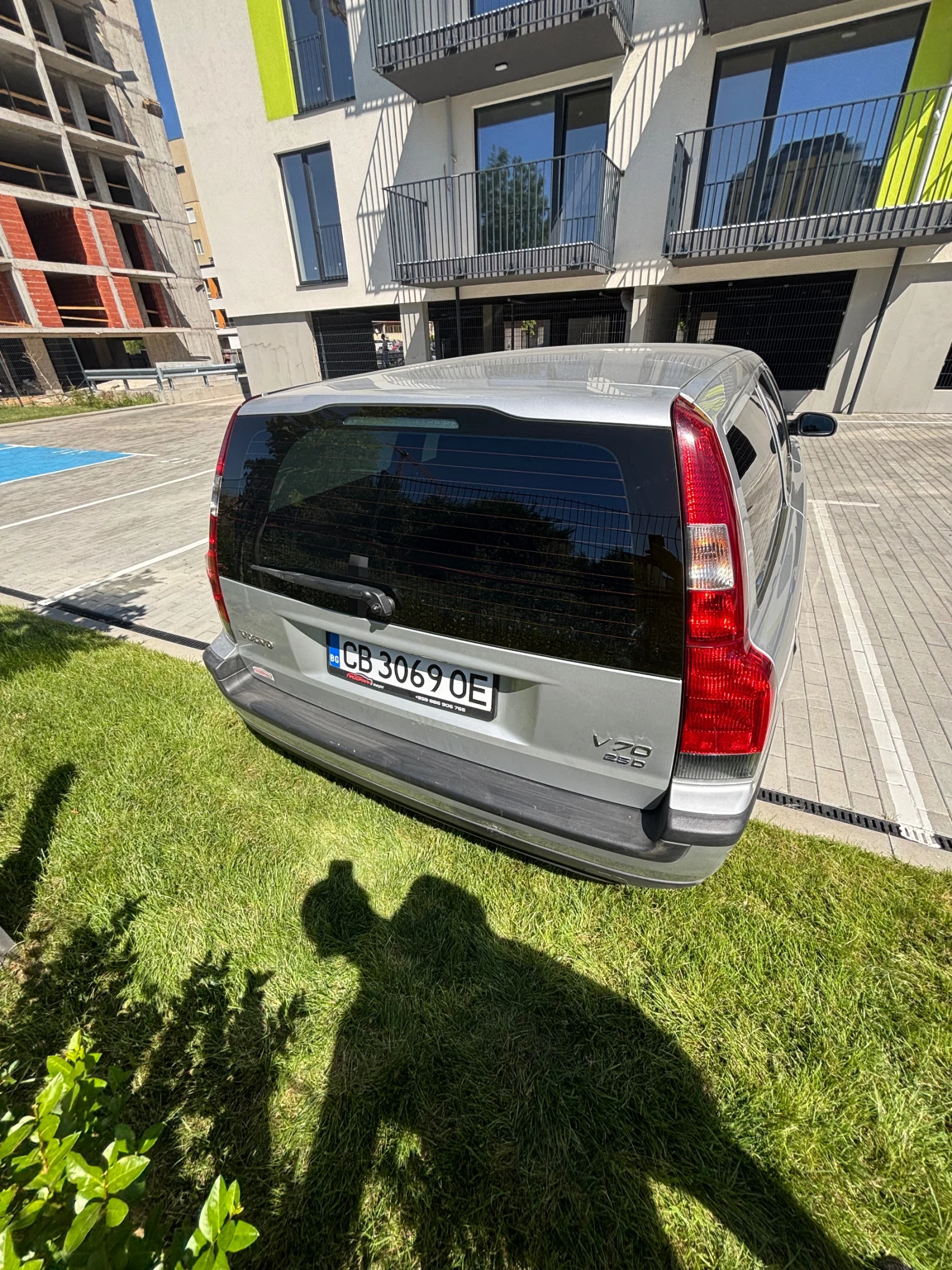 Volvo V70, снимка 9 - Автомобили и джипове - 56245347