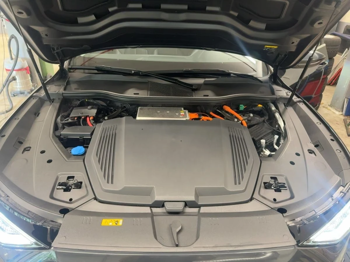 Audi Quattro �-�RON 55/408HP/ADVANCED/4X4/MEMO/PANO/HUD/368h | Mobile.bg � ����������� 5