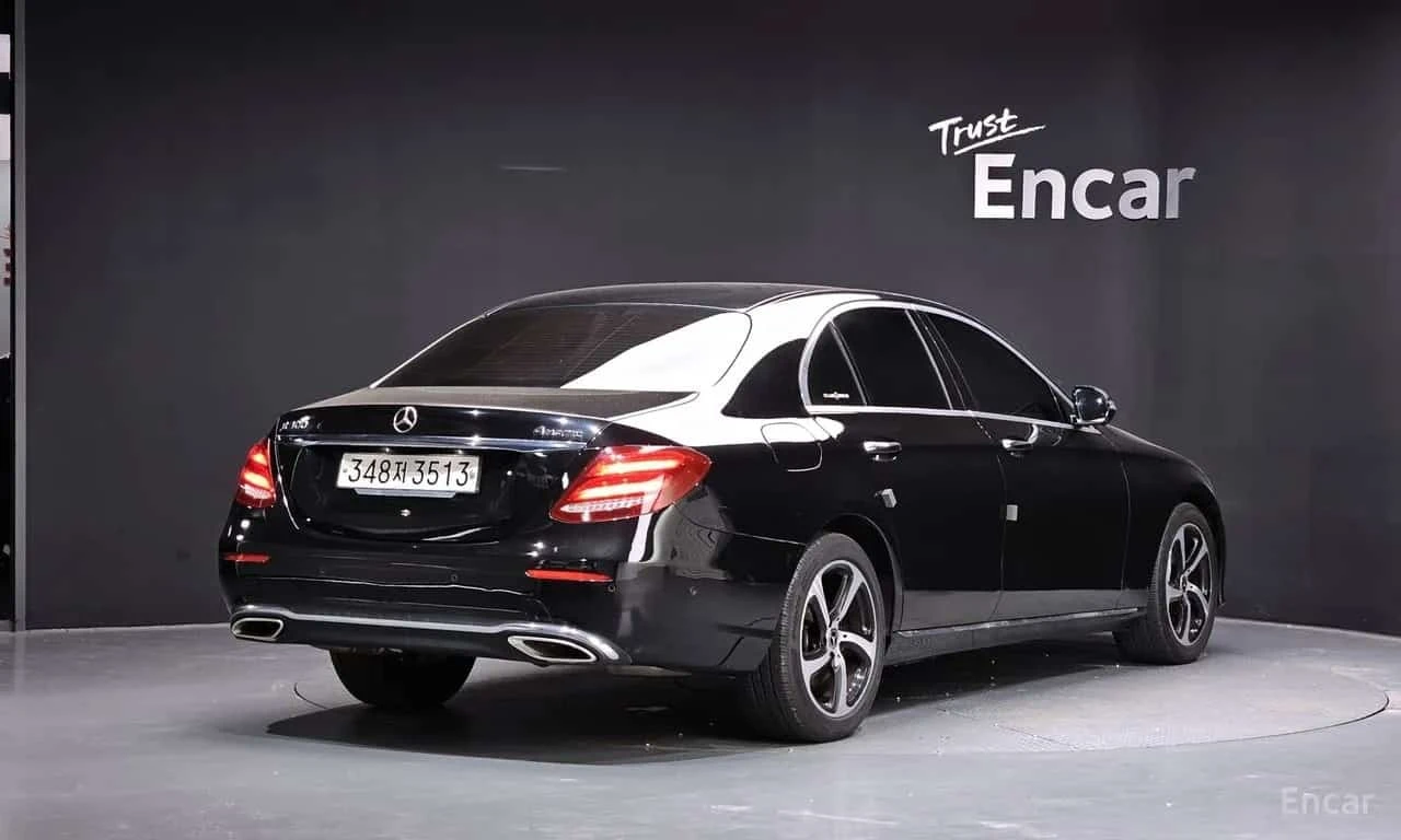 Mercedes-Benz E 300 * E300 4MATIC Avnatgarde /����������� | Mobile.bg � ����������� 2