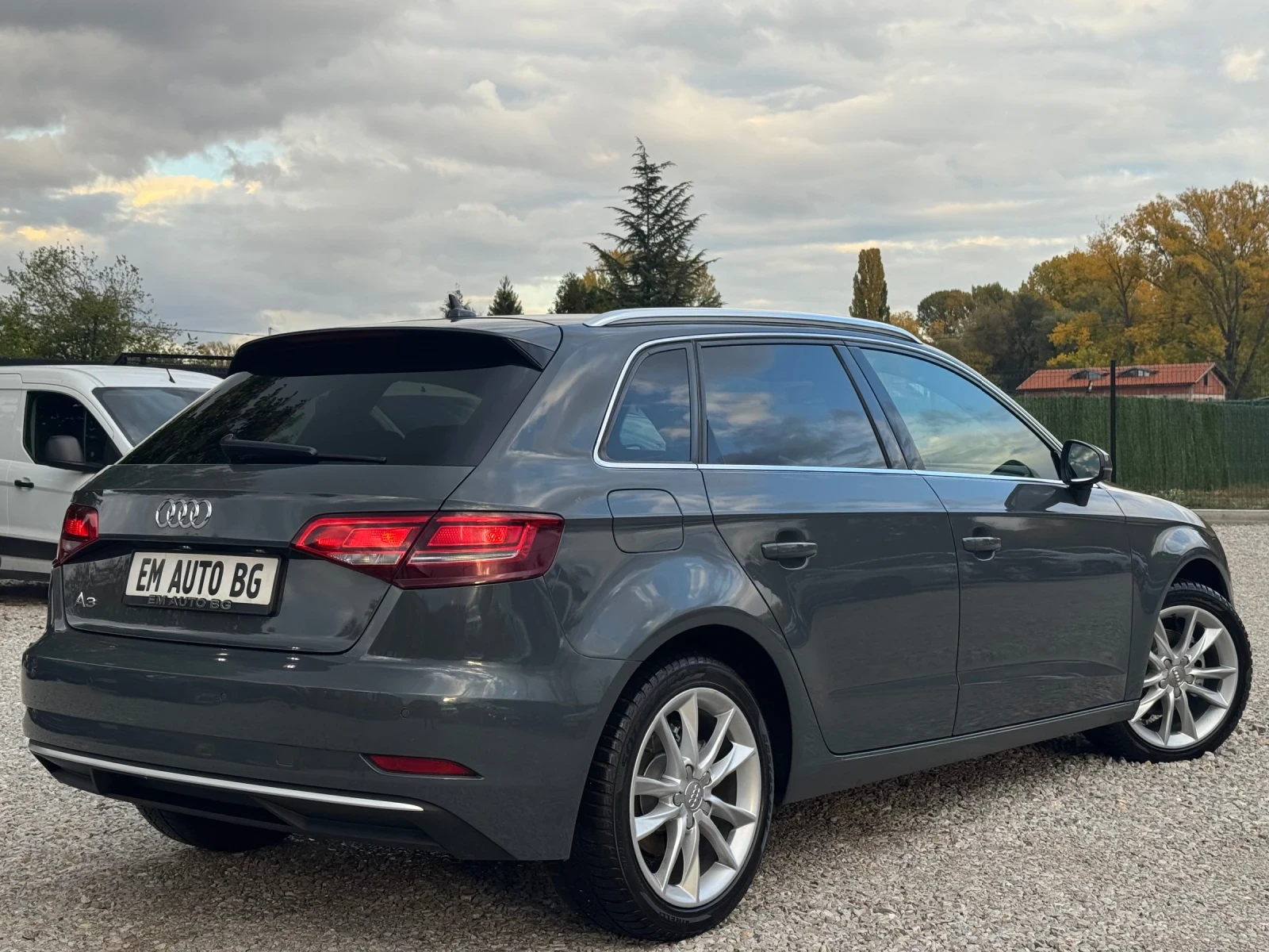 Audi A3 1.4 g-tron МЕТАН /СОБСТВЕН ЛИЗИНГ/, снимка 4 - Автомобили и джипове - 56622321