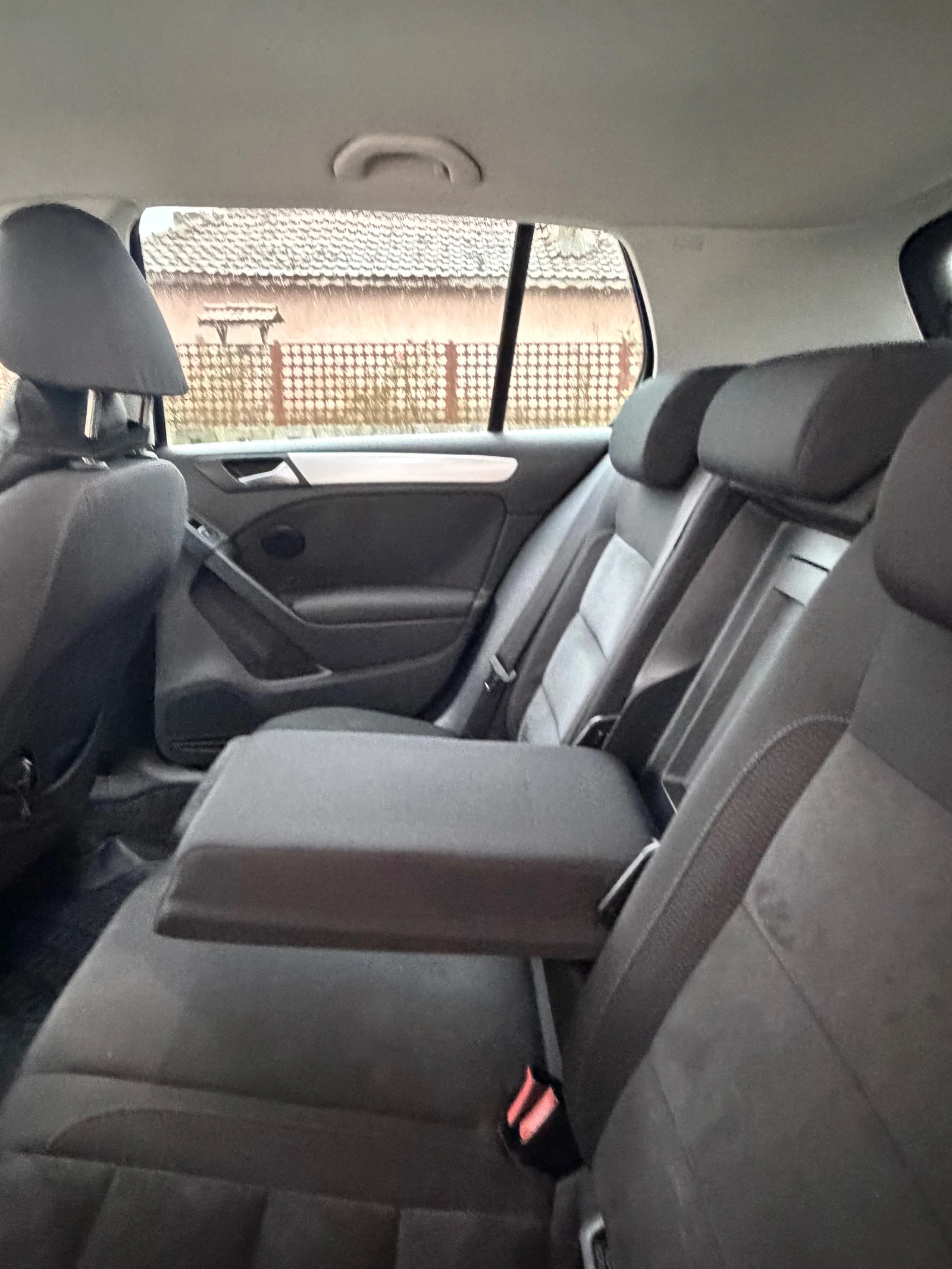 VW Golf, снимка 11 - Автомобили и джипове - 56623474