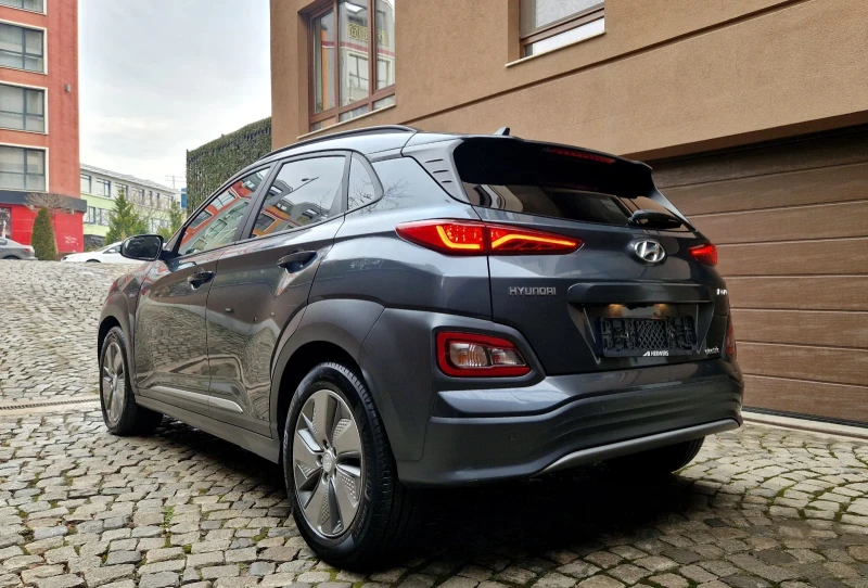 Hyundai Kona 64KWh/Premium/SOH100%/Шибидах, снимка 4 - Автомобили и джипове - 48591790