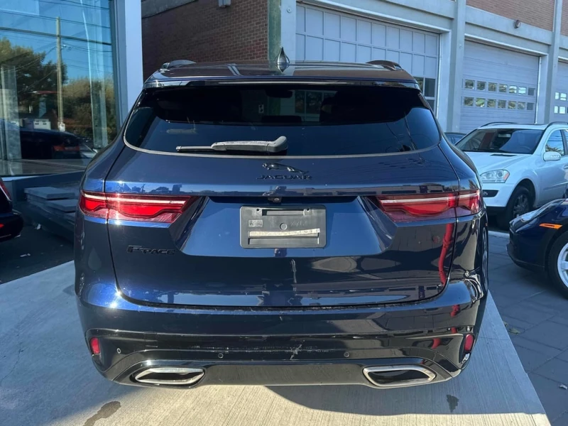 Jaguar F-PACE * P340 S * CARFAX * БЕЗ ПЪРВОНАЧАЛНА ВНОСКА, снимка 4 - Автомобили и джипове - 52645513