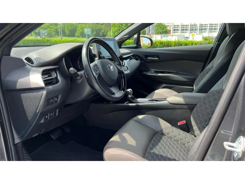 Toyota C-HR 2.0H Classy, снимка 9 - Автомобили и джипове - 54830056