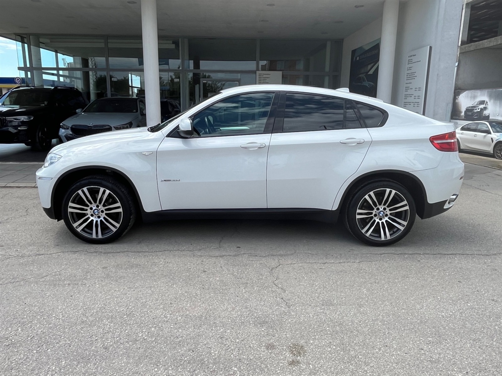 BMW X6 xDrive30d - изображение 3