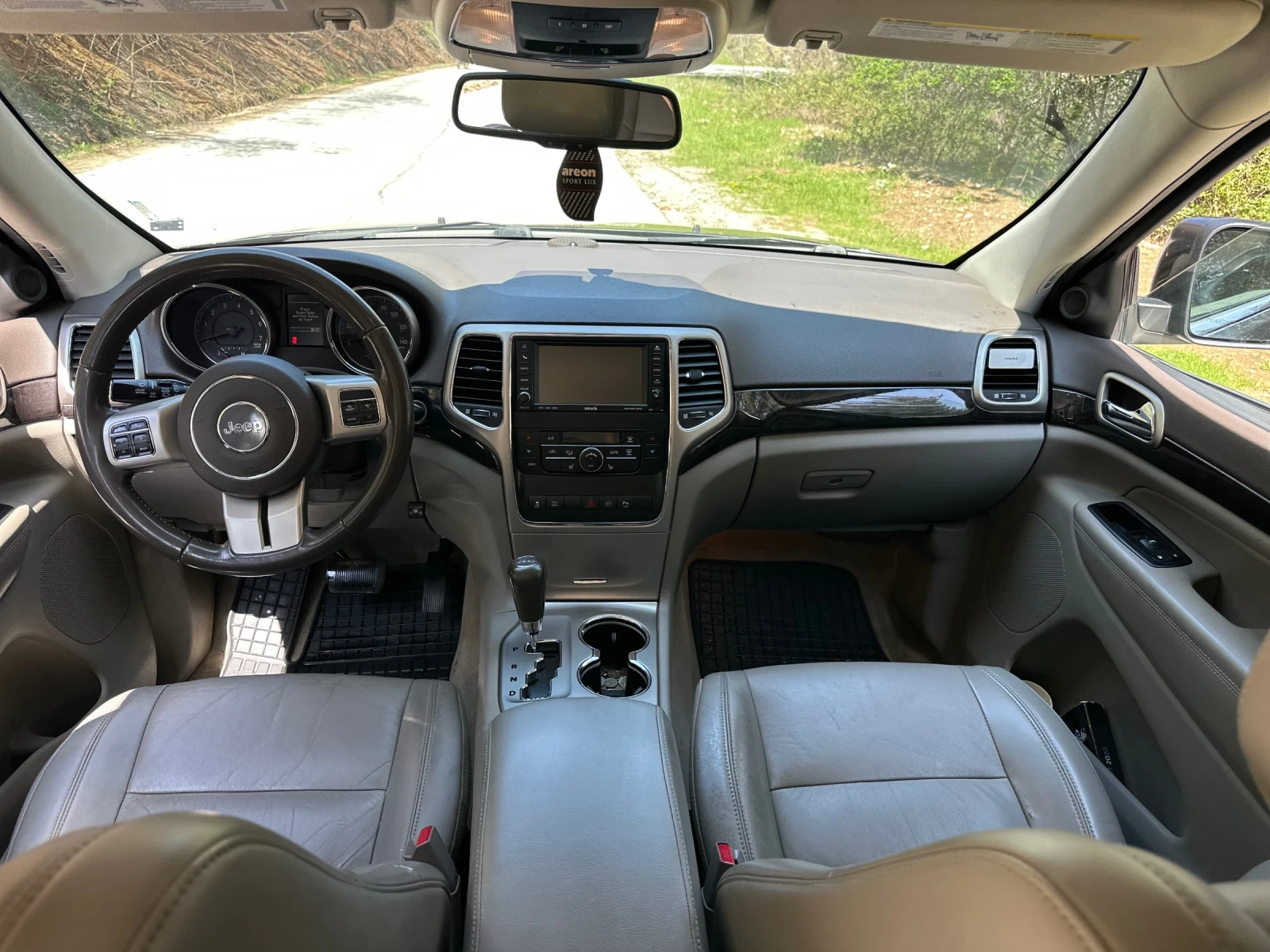 Jeep Grand cherokee 5.7 Hemi - изображение 9
