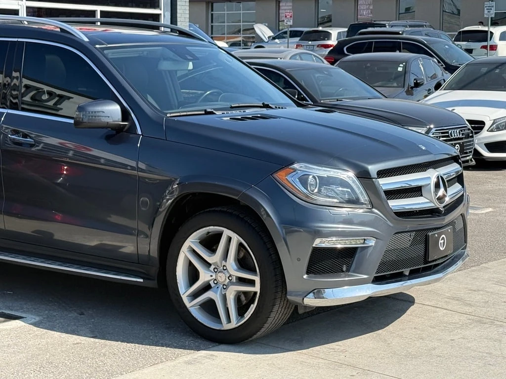 Mercedes-Benz GL 350 * //AMG SPORT | 7 SEATER | PANO | LOADED * CARFAX  - изображение 4