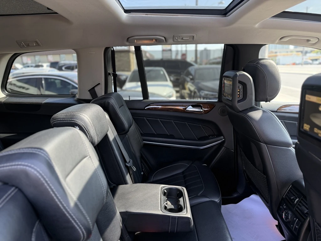 Mercedes-Benz GL 350 * //AMG SPORT | 7 SEATER | PANO | LOADED * CARFAX  | Mobile.bg   13