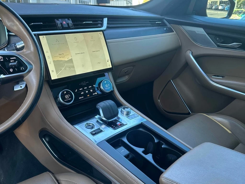 Jaguar F-PACE * P340 S * CARFAX * БЕЗ ПЪРВОНАЧАЛНА ВНОСКА - изображение 9