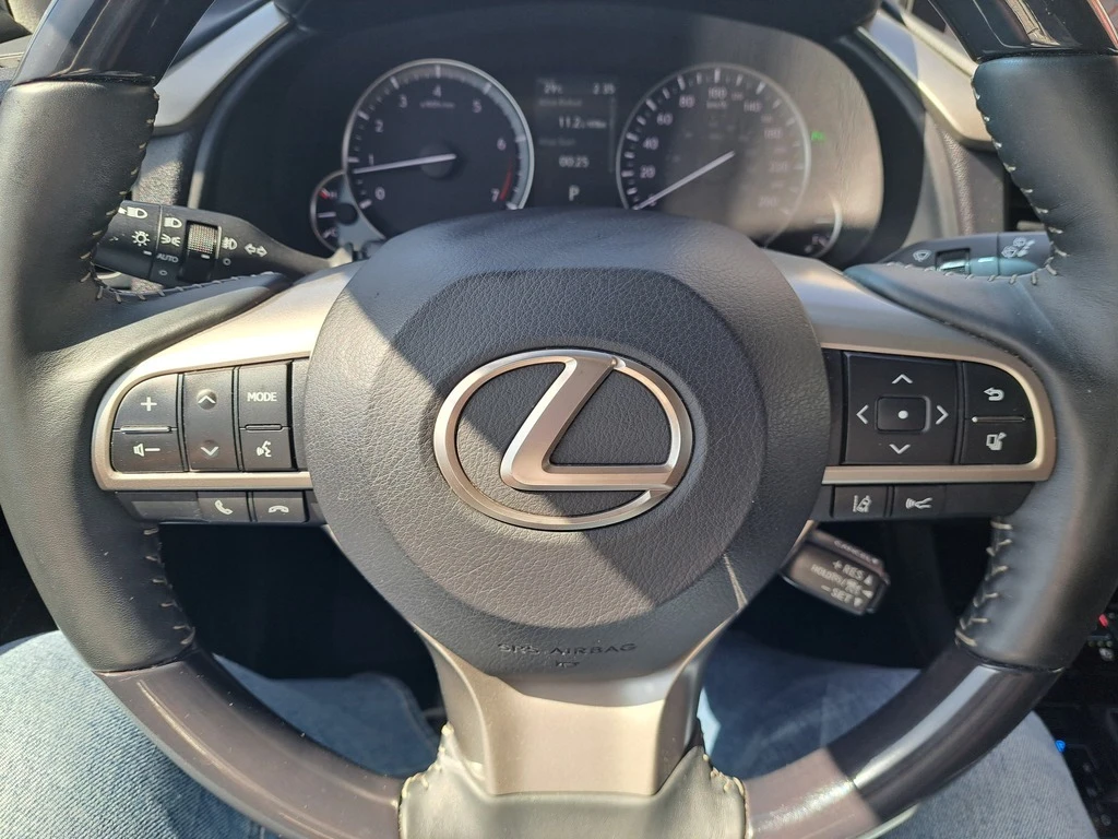 Lexus RX 350 Обдухване * AWD * Keyless * Сервизна История * , снимка 10 - Автомобили и джипове - 53819079