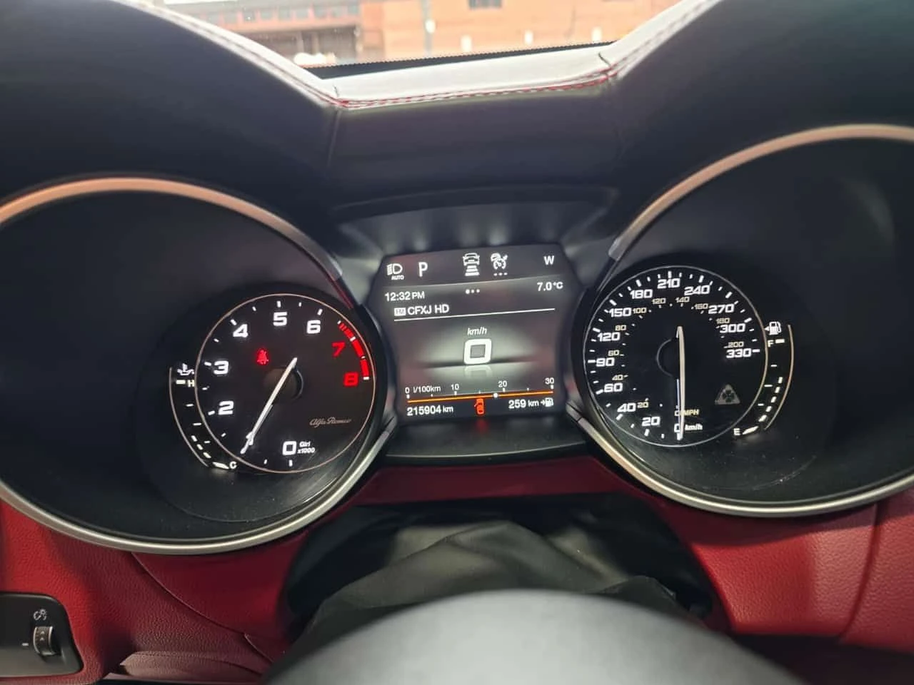 Alfa Romeo Stelvio * Quadrifoglio * PANO* KEYLESS* ПОДГРЕВ* , снимка 8 - Автомобили и джипове - 54165427