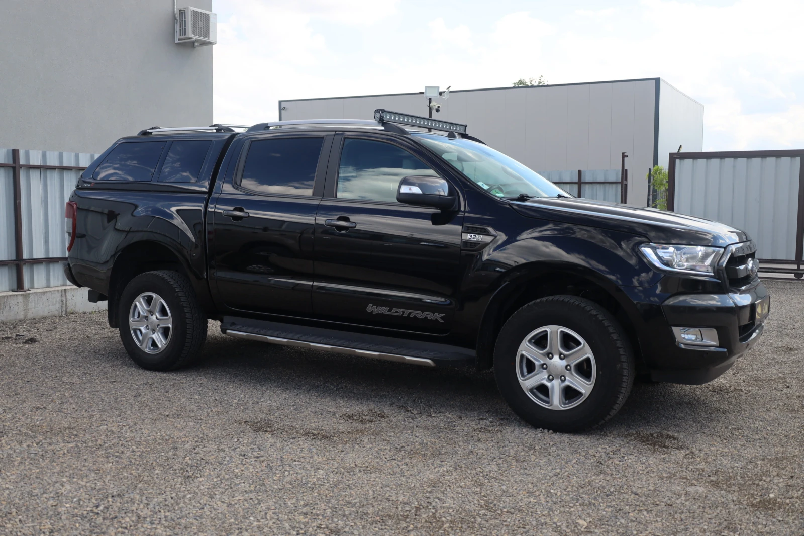 Ford Ranger Wildtrak 3.2D 4WD DoubleCAB AIR KAM SzH AHK iCarbg, снимка 4 - Автомобили и джипове - 54960658