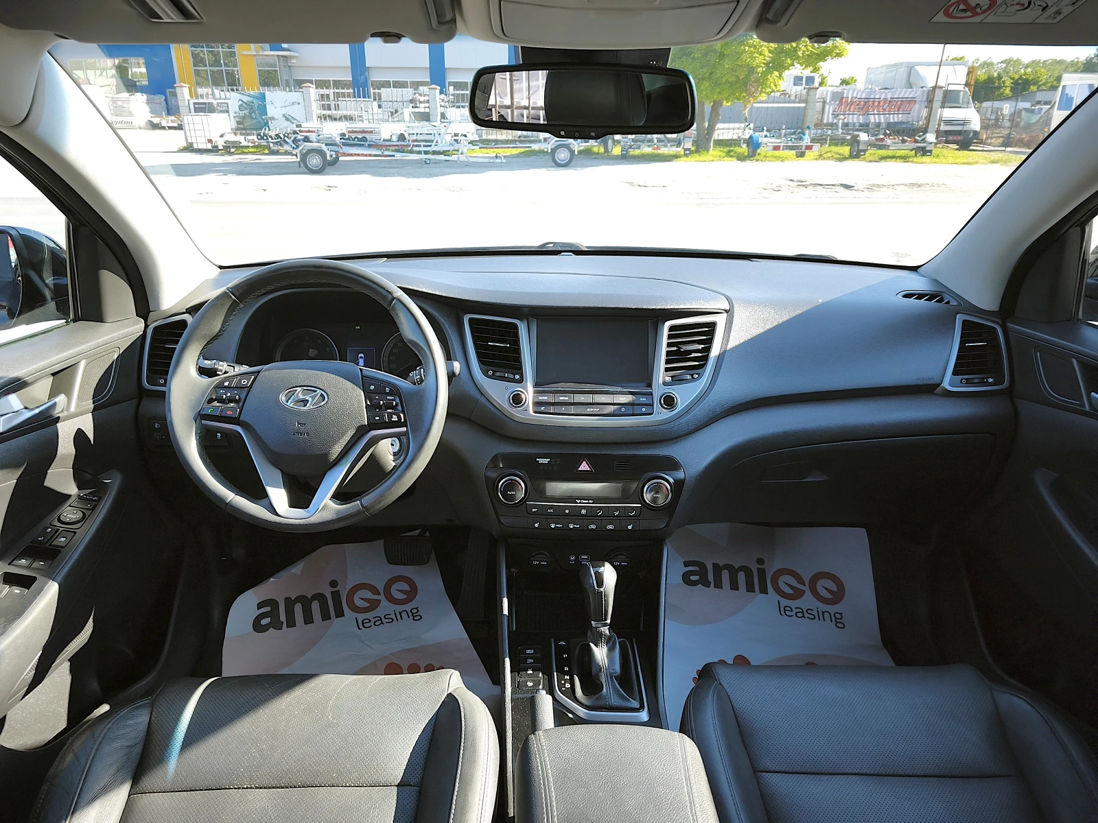 Hyundai Tucson 1.6i AUTOMATIC - 4x4 - EURO6 , снимка 9 - Автомобили и джипове - 55070655