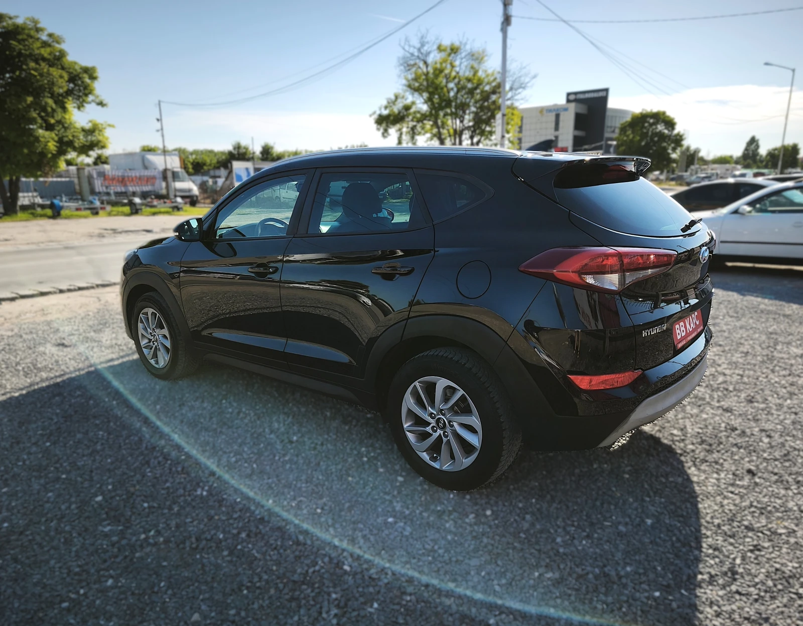Hyundai Tucson 1.6i AUTOMATIC - 4x4 - EURO6 , снимка 6 - Автомобили и джипове - 55070655