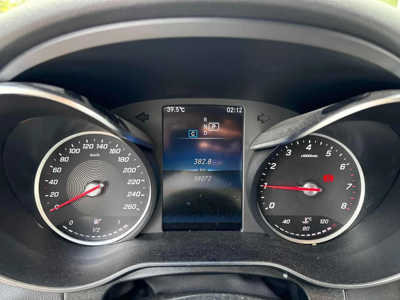 Mercedes-Benz GLC 300 4MATIC/360/ПАНОРАМА/ПОДГРЕВИ/OT MERCEDES, снимка 8 - Автомобили и джипове - 55160872