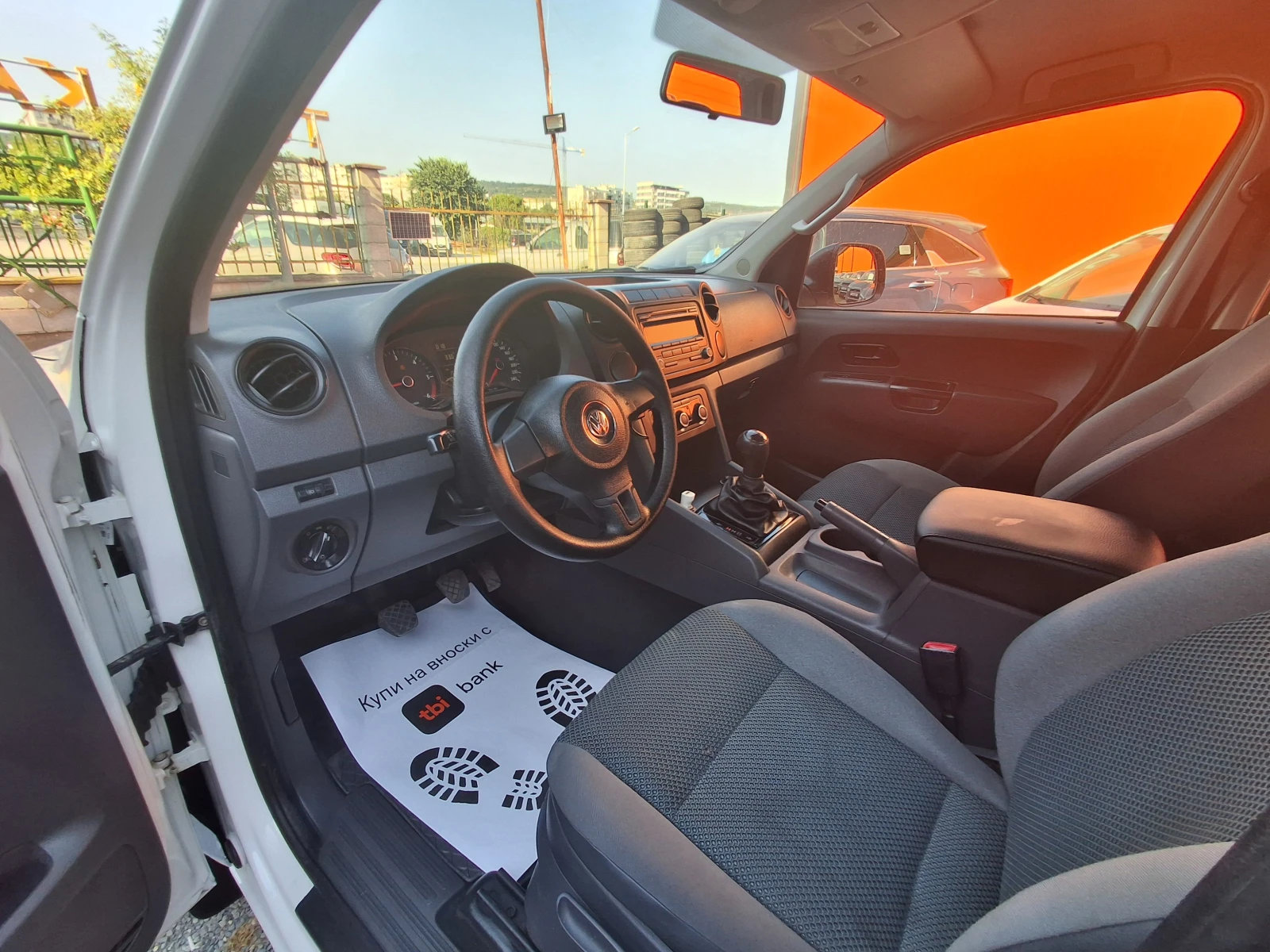 VW Amarok 2.0 TDI 4x4, снимка 9 - Автомобили и джипове - 55203833