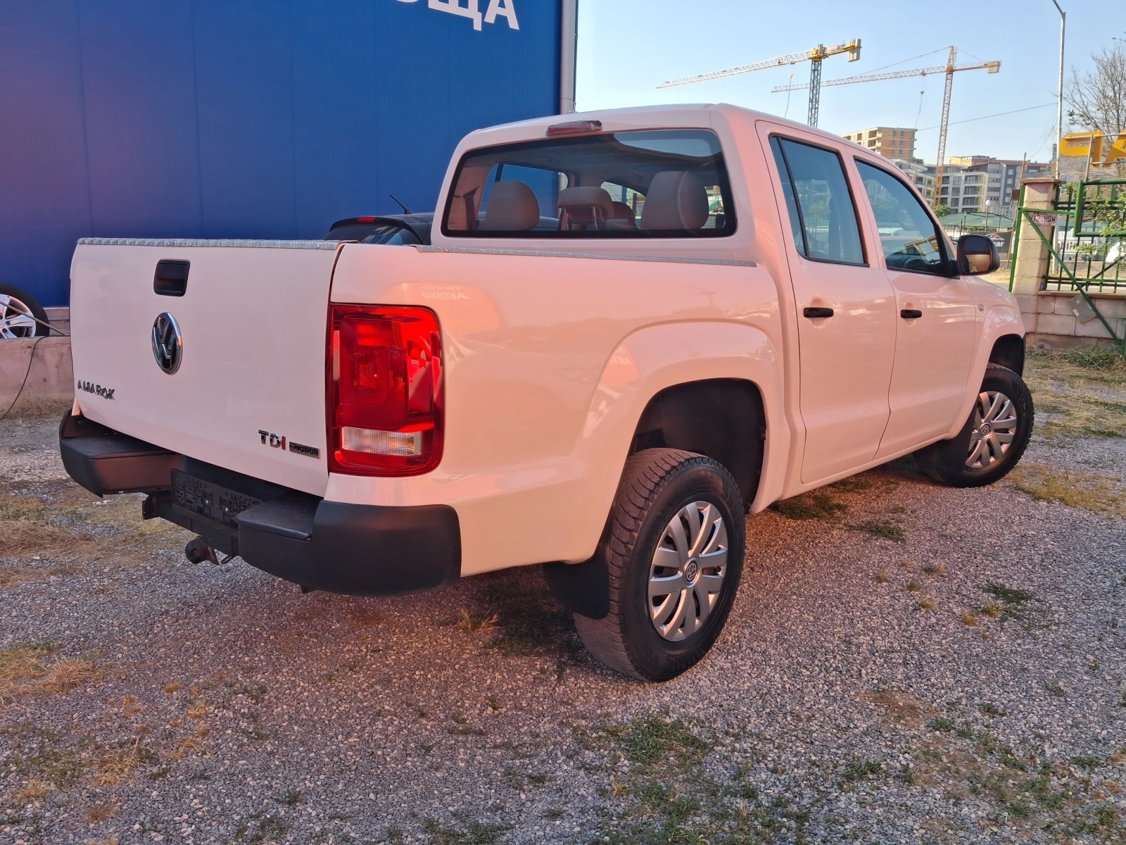 VW Amarok 2.0 TDI 4x4, снимка 6 - Автомобили и джипове - 55203833