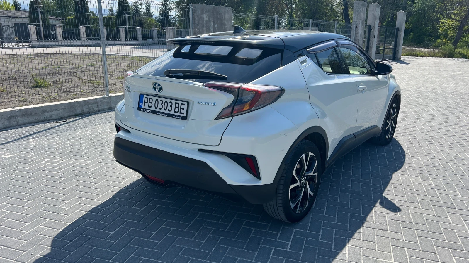 Toyota C-HR, снимка 4 - Автомобили и джипове - 55390764