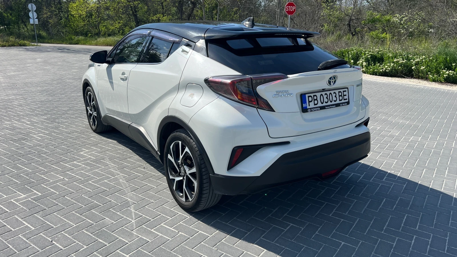 Toyota C-HR, снимка 7 - Автомобили и джипове - 55390764