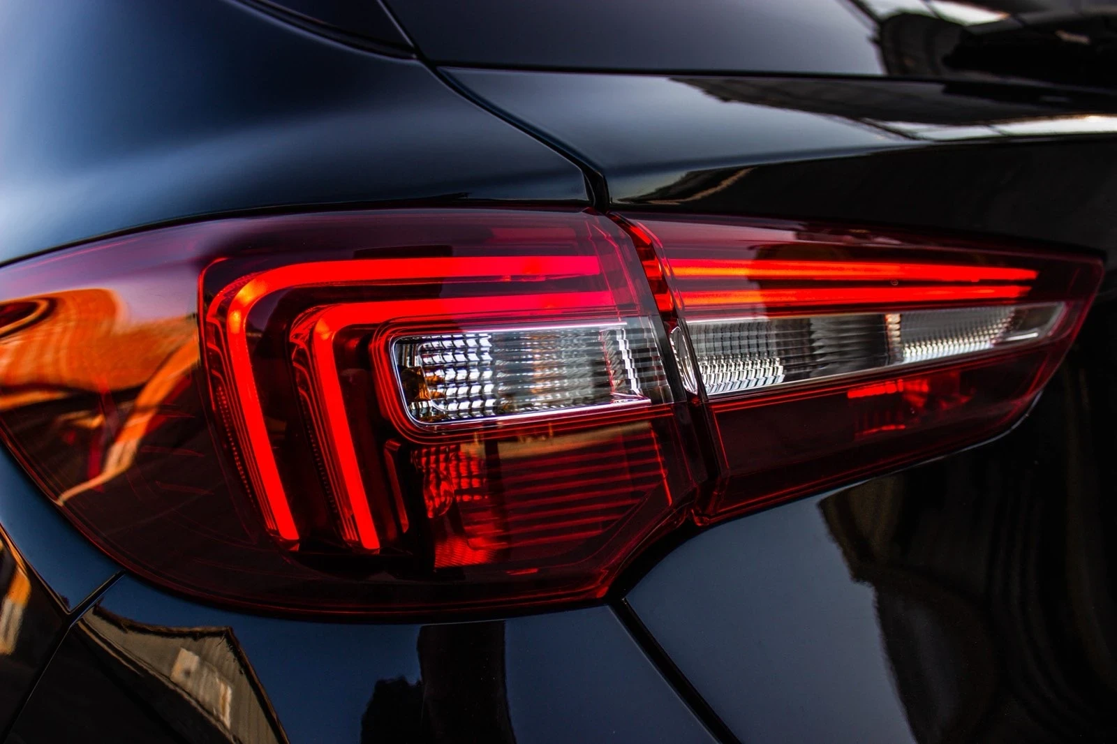 Opel Grandland X 1.6 Turbo Innovation Plug-in Hybrid4 4x4 Automatic, снимка 8 - Автомобили и джипове - 55412655