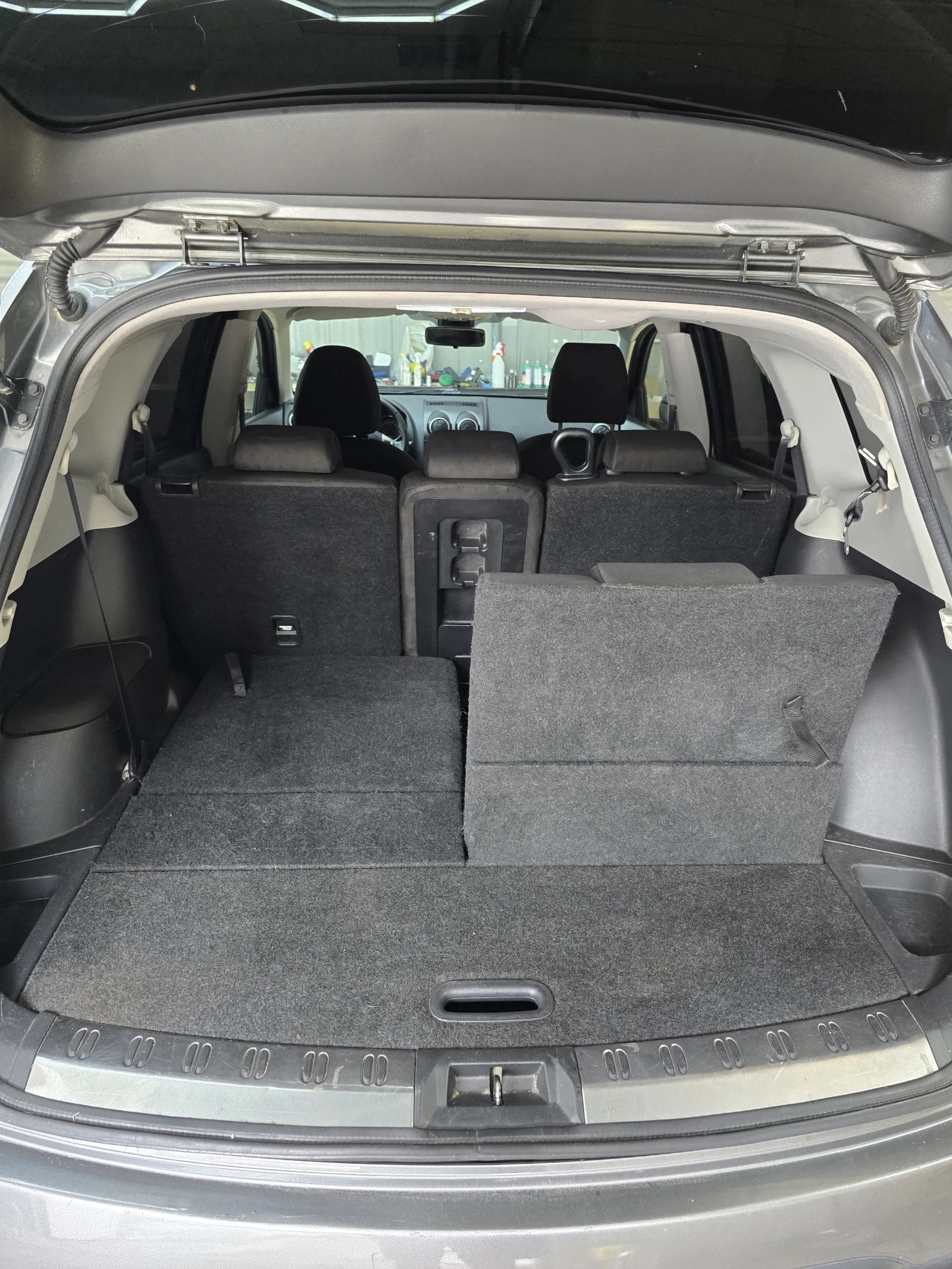 Nissan Qashqai, снимка 11 - Автомобили и джипове - 56546193