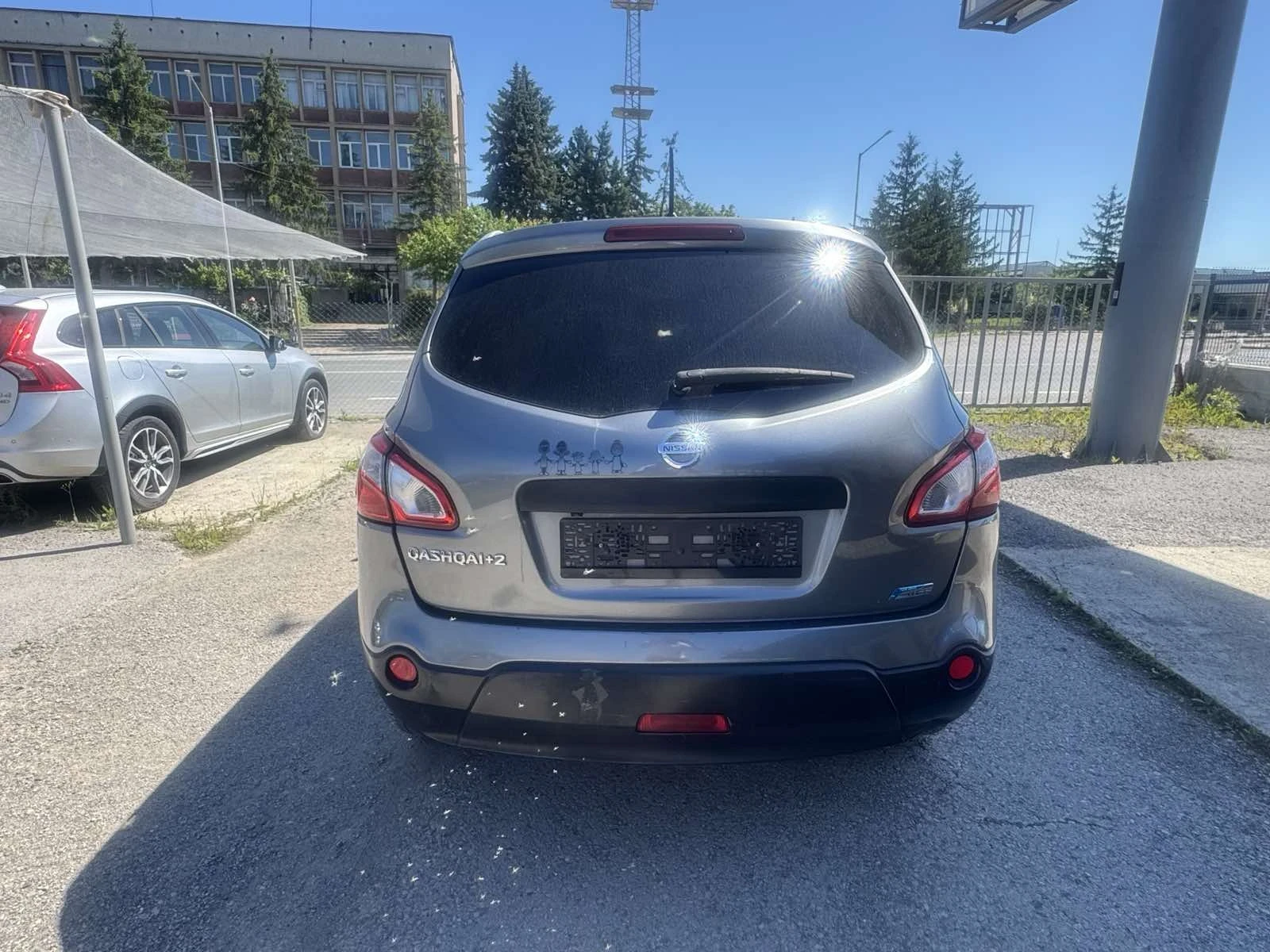 Nissan Qashqai, снимка 5 - Автомобили и джипове - 56546193