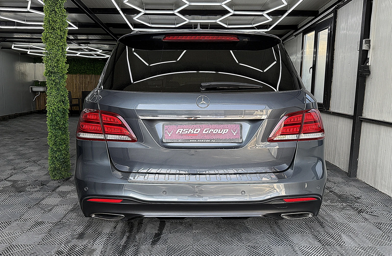 Mercedes-Benz GLE 500 designo/AMG-/PANORAMA/KeylessGo/ГЕРМАНИЯ ЛИЗИНГ, снимка 5 - Автомобили и джипове - 55830031
