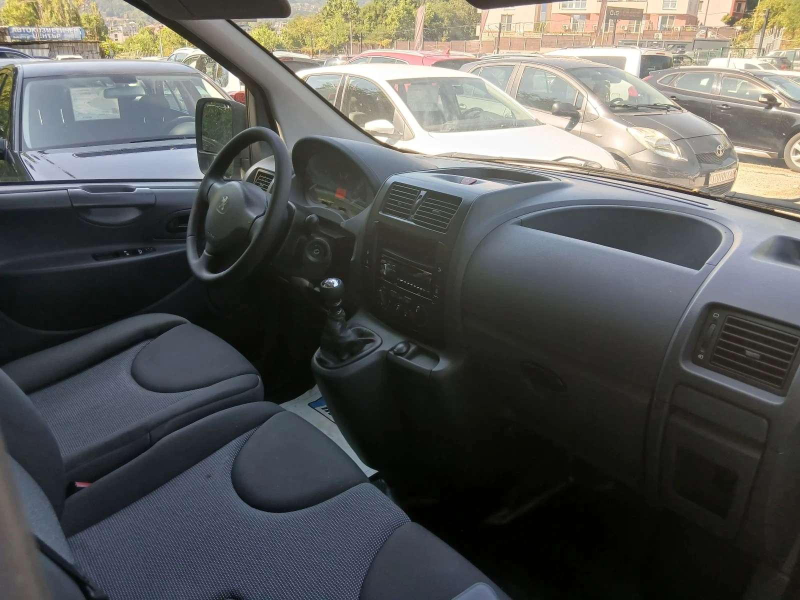 Peugeot Expert 2.0, снимка 11 - Бусове и автобуси - 55471660