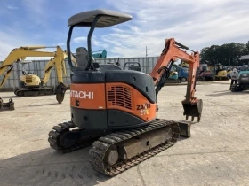 Багер Hitachi ZX27U-3 / ПЕРФЕКТНО ТЕХНИЧЕСКО СЪСТОЯНИЕ !, снимка 3