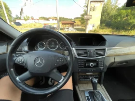 Mercedes-Benz E 220, снимка 7