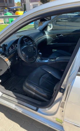 Mercedes-Benz E 500, снимка 8