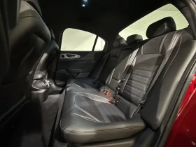 Alfa Romeo Giulia 2.0Q4/280HP/VELOCE/MATRIX/CAM/MEMO/905g, снимка 12