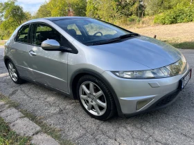 Honda Civic 1.8i V-tec/140p.s-Avtomatik/Executive-Pano/FULL, снимка 1