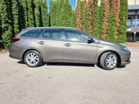 Обява за продажба на Toyota Auris SW Hybrid 1.8 ~24 990 лв. - изображение 3