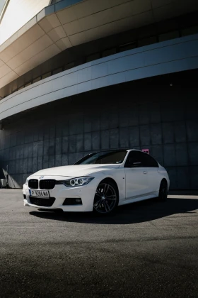 Обява за продажба на BMW 330 d FULL M-pack 8ZF Cobra ~28 999 лв. - изображение 1