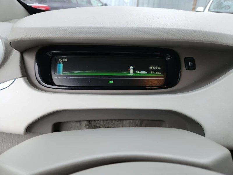 Renault Zoe 22kw. Собствена батерия, снимка 13 - Автомобили и джипове - 40280878