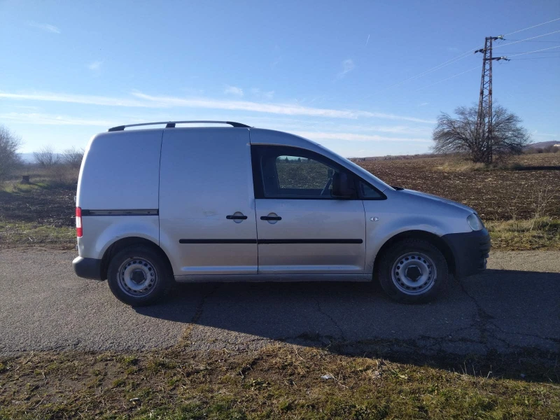 VW Caddy, снимка 3 - Автомобили и джипове - 48095384