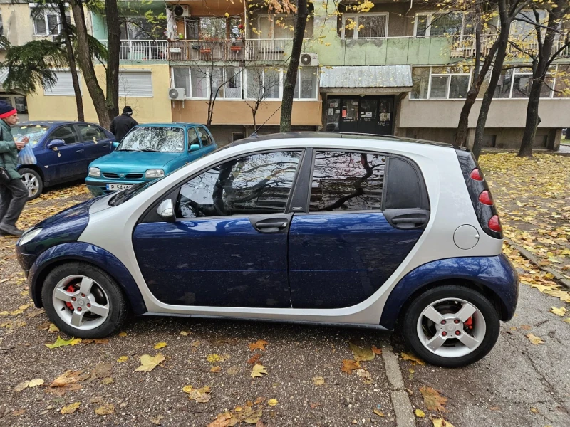 Smart Forfour, снимка 4 - Автомобили и джипове - 48179660