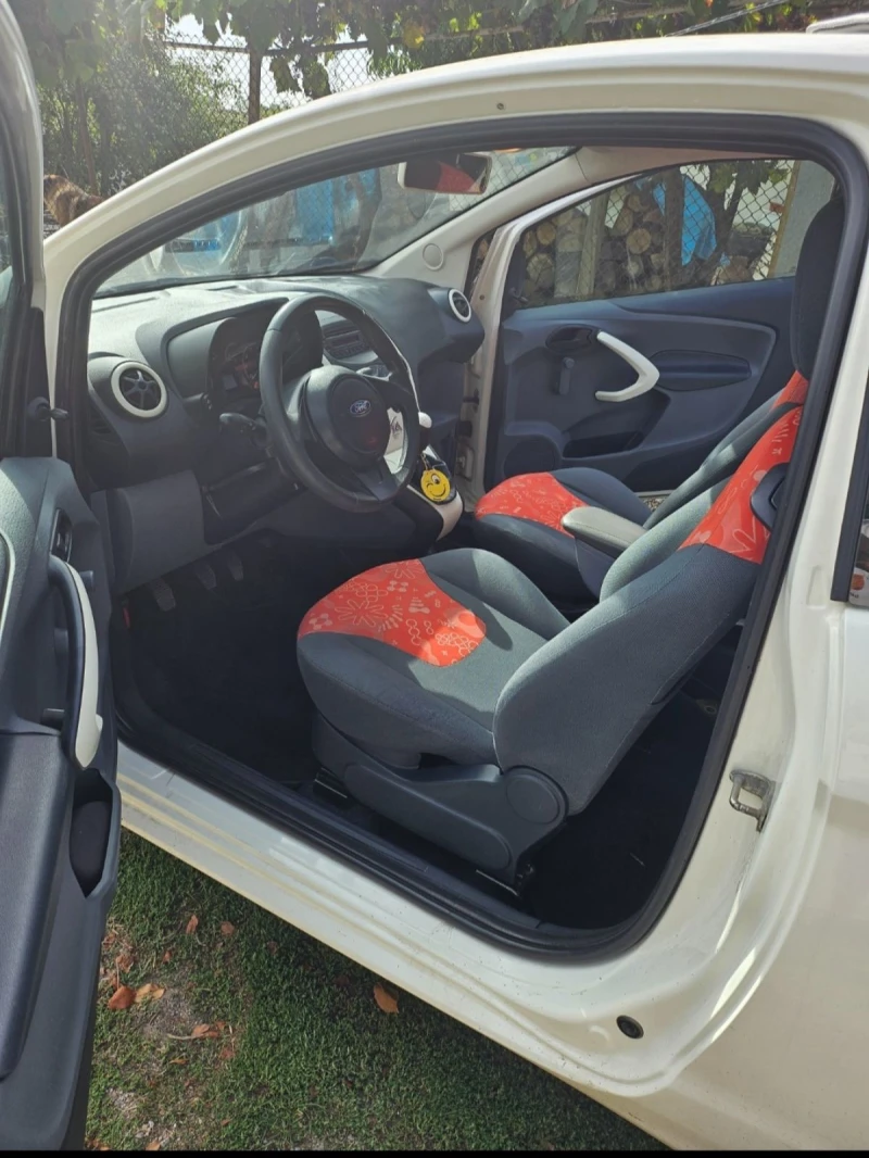 Ford Ka, снимка 10 - Автомобили и джипове - 48369246