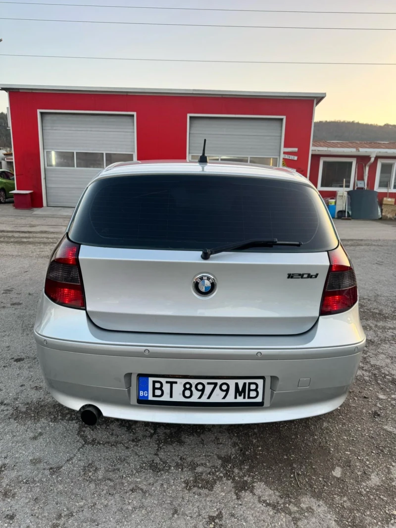 BMW 120 2.0D, 163к.с., АВТОПИЛОТ, КОЖА, НОВИ ГУМИ , снимка 3 - Автомобили и джипове - 49366380