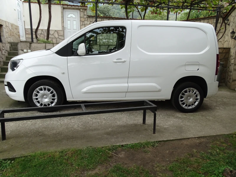 Opel Combo 1.5 NAVI KLIMA N1 EURO 6 , снимка 2 - Автомобили и джипове - 52047979