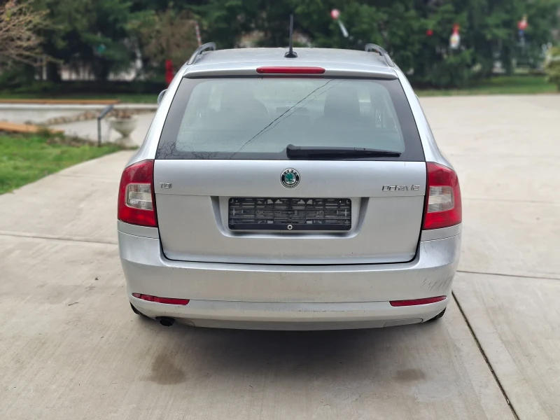 Skoda Octavia 1.6 TDI, снимка 6 - Автомобили и джипове - 52790367