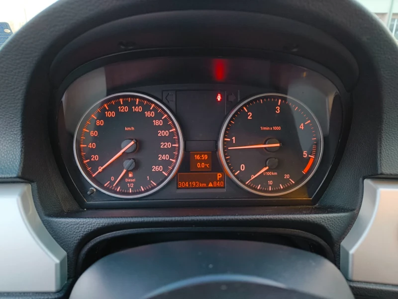 BMW 320 D/Xdrive/Big Navi/, снимка 11 - Автомобили и джипове - 52949457